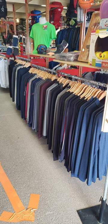 Boutique de prêt-à-porter pour hommes à Arreau Boutique de prêt-à-porter pour hommes à Arreau